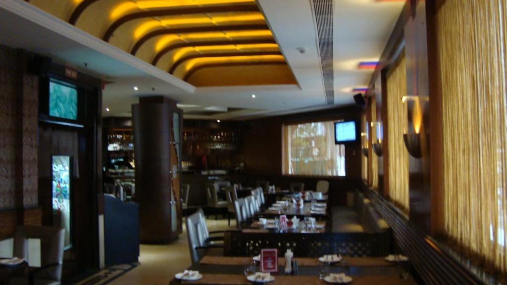 Chanson Grand Westend Delhi  Dış mekan fotoğraf