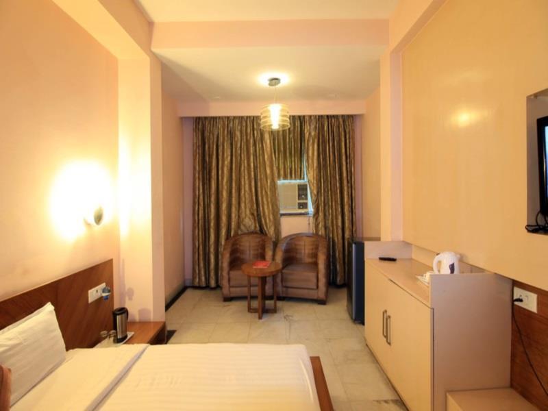 Chanson Grand Westend Delhi  Dış mekan fotoğraf