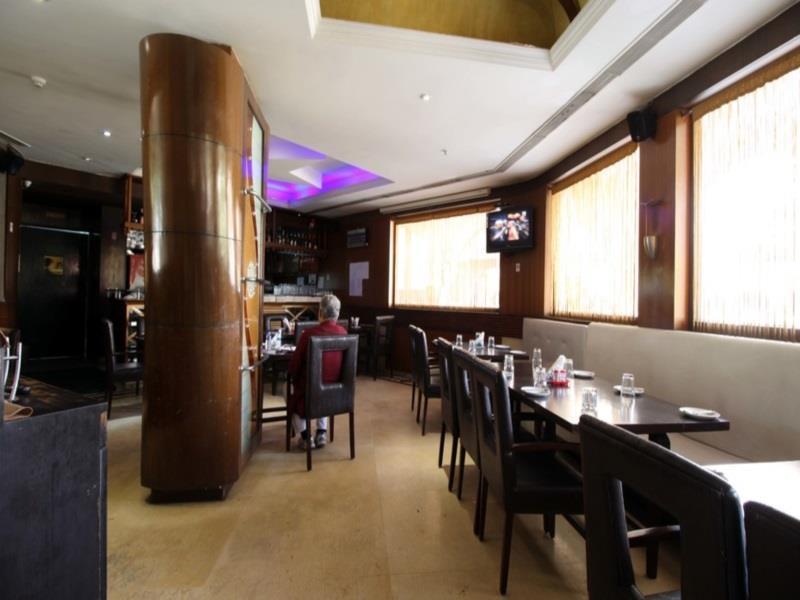Chanson Grand Westend Delhi  Dış mekan fotoğraf