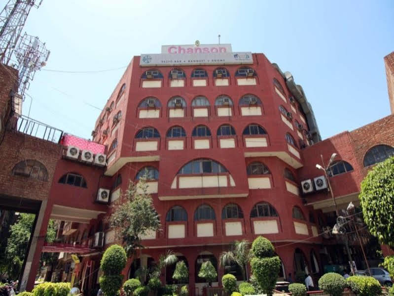 Chanson Grand Westend Delhi  Dış mekan fotoğraf