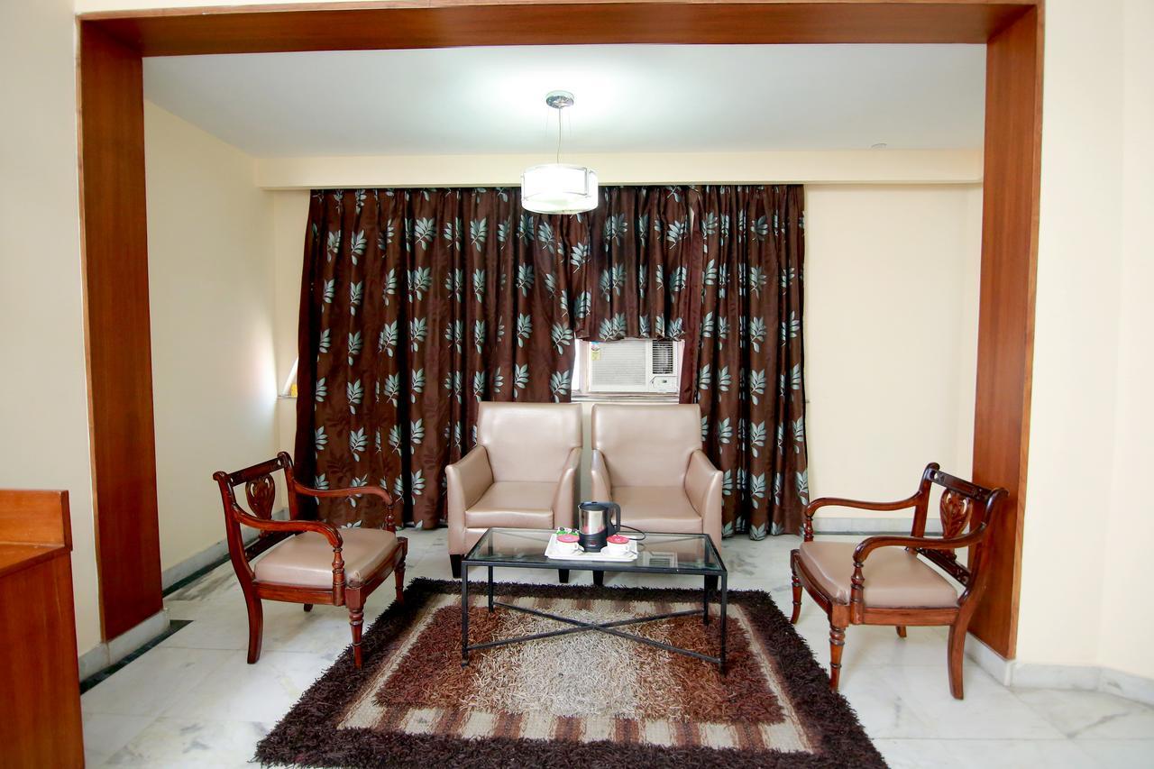 Chanson Grand Westend Delhi  Dış mekan fotoğraf